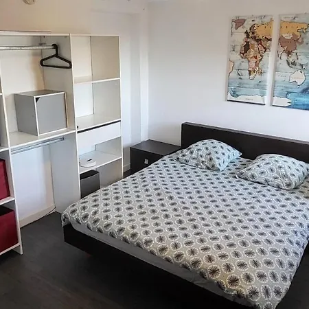 Cute Studio, Monaco, Bnbrickeys Beausoleil