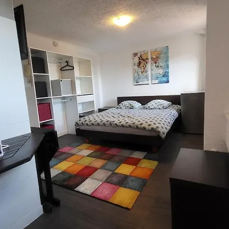 Cute Studio, Monaco, Bnbrickeys Apartment *
