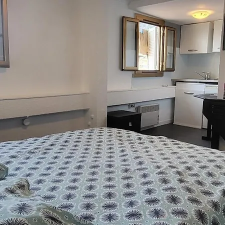 Cute Studio, Monaco, Bnbrickeys *