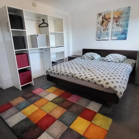 Apartment Cute Studio, Monaco, Bnbrickeys *